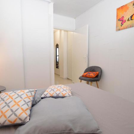 Cozy Apartment In Propriano With Kitchen Eksteriør bilde