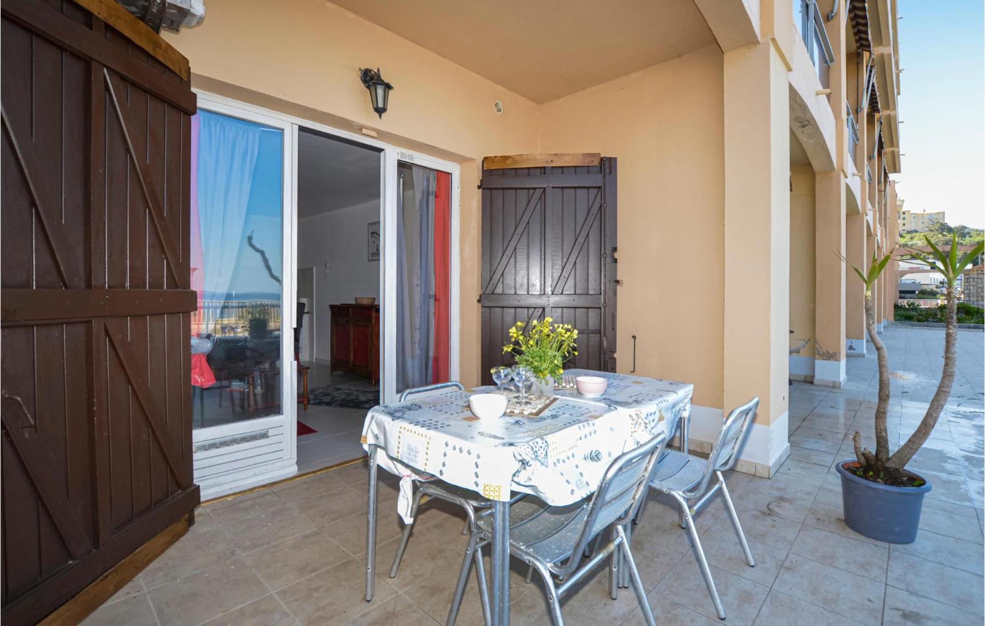 Cozy Apartment In Propriano With Kitchen Eksteriør bilde